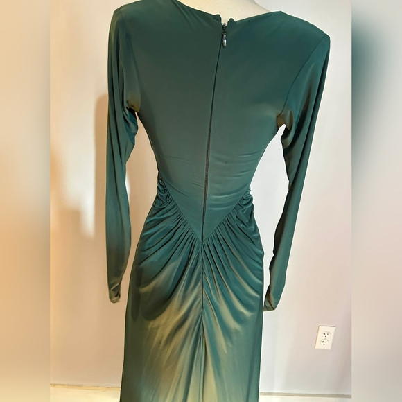 La Femme en Noir Art Deco Gown Green - Picture 8 of 9